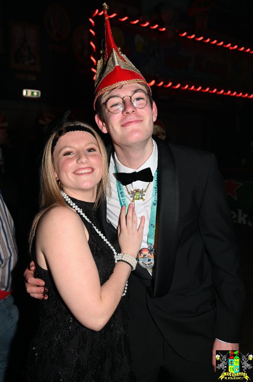 ../Images/Opwarmbal 2026 350.jpg